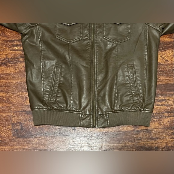 LEVI STRAUSS & CO BROWN FAUX LEATHER FLEECE LINED JACKET SZ large preowned - Picture 9 of 11